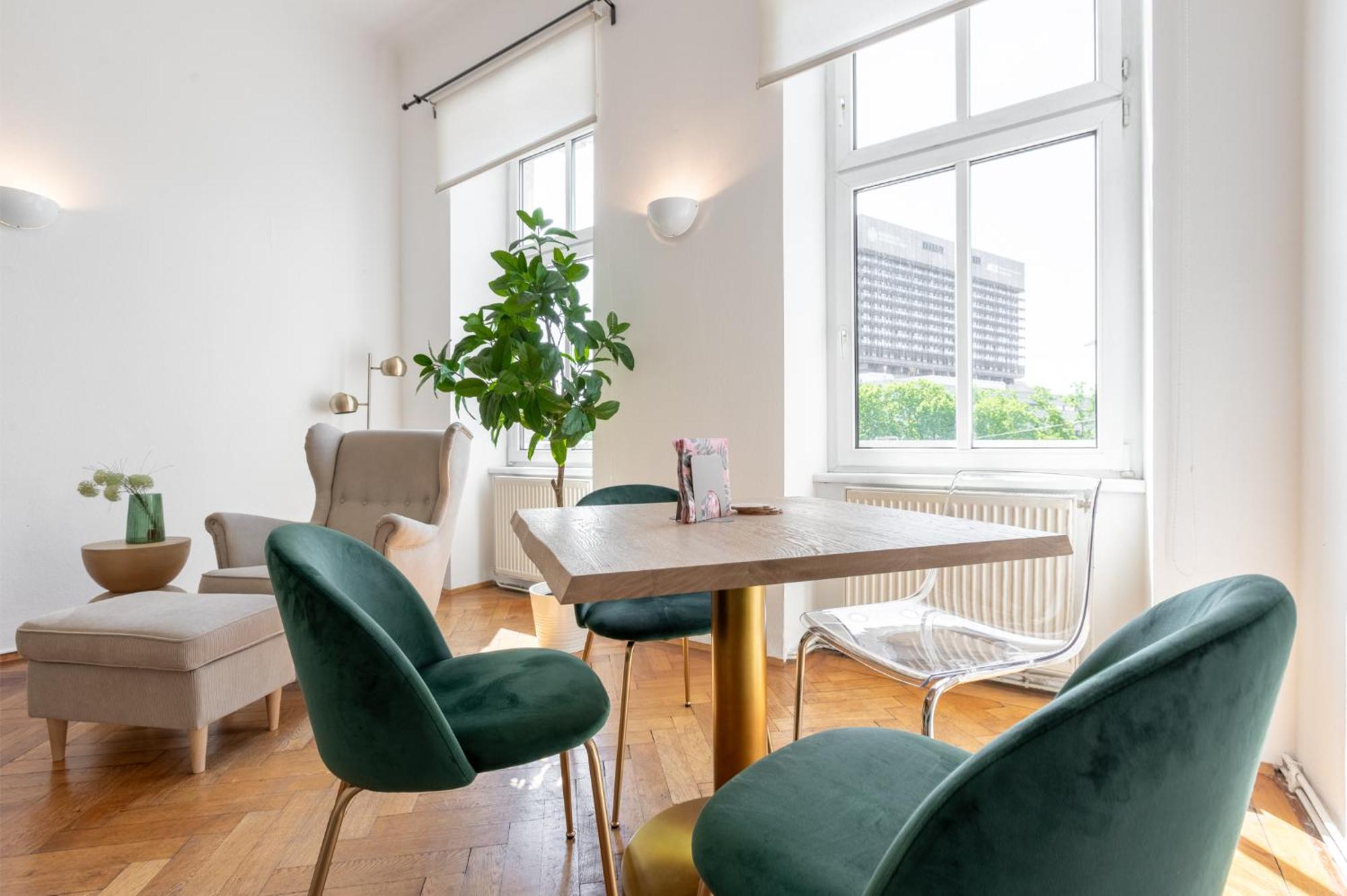 Urban Vienna Living - 18Th District Aparthotel Luaran gambar