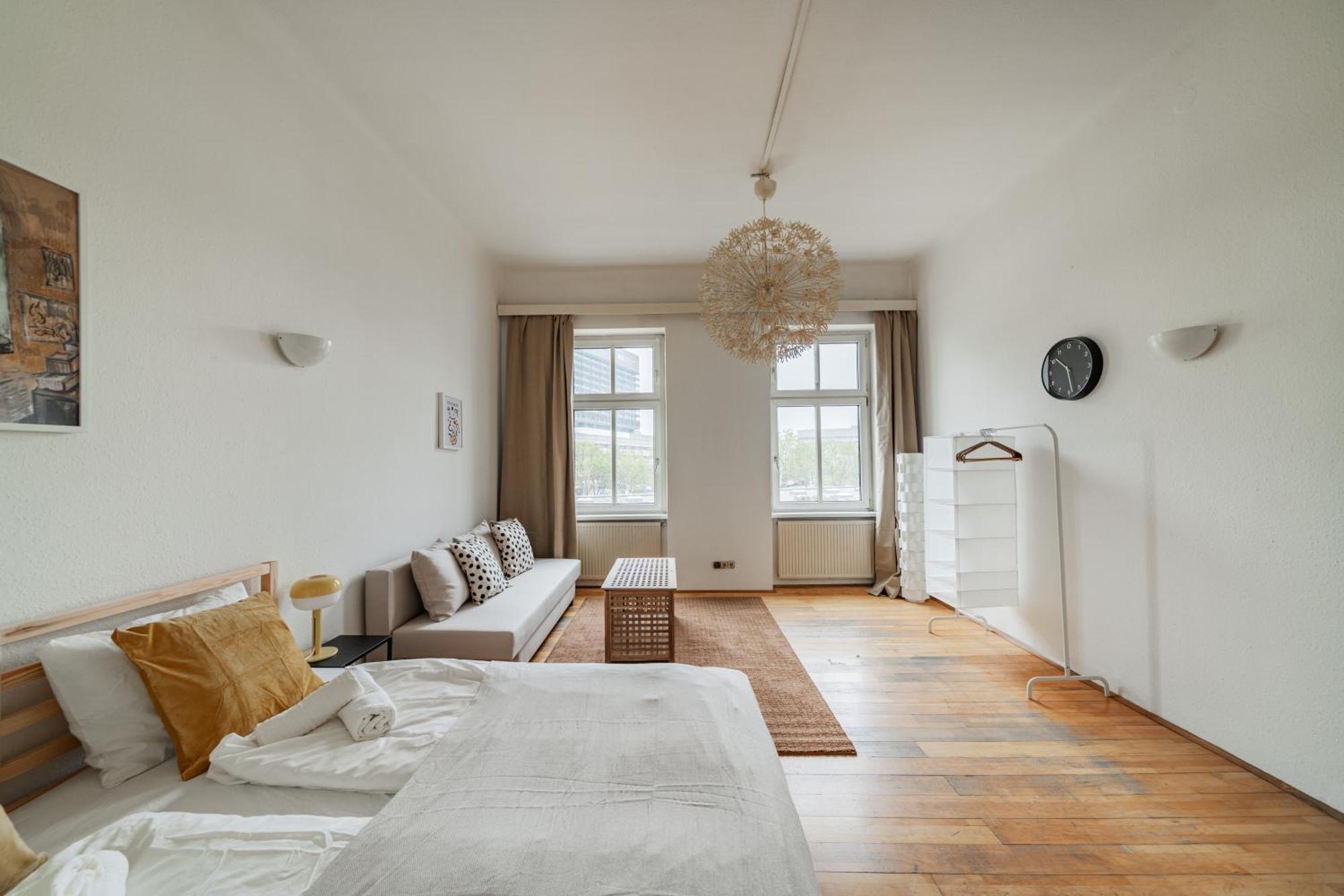 Urban Vienna Living - 18Th District Aparthotel Luaran gambar